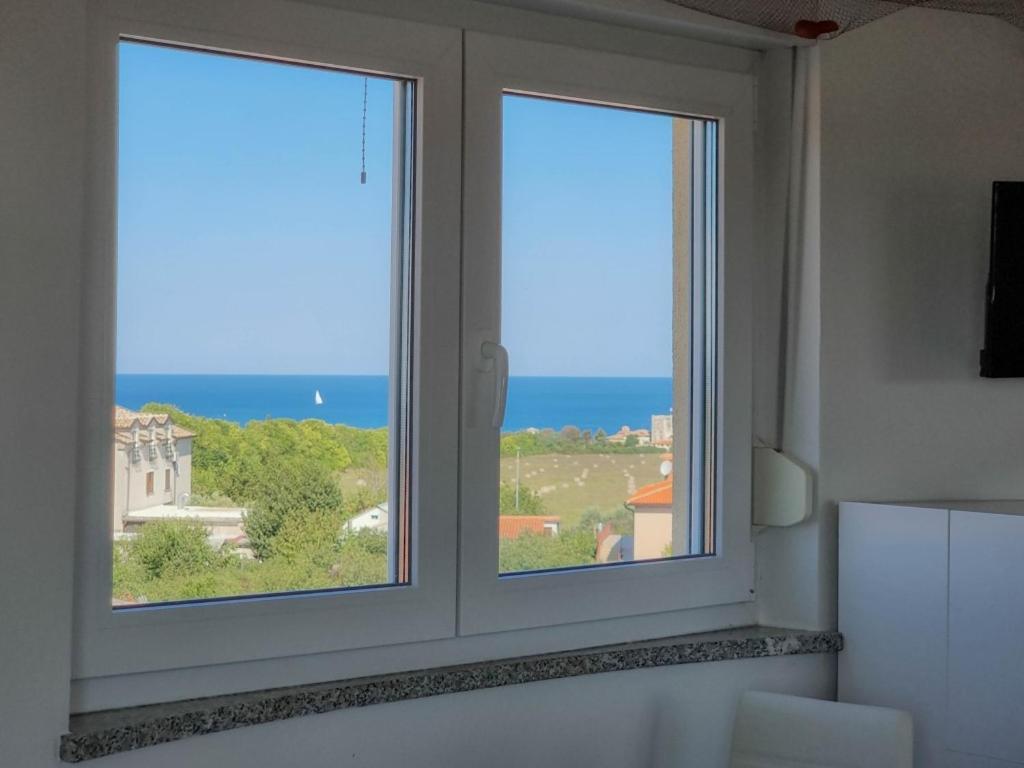 Appartamento Silos Mare Novigrad Istria Esterno foto