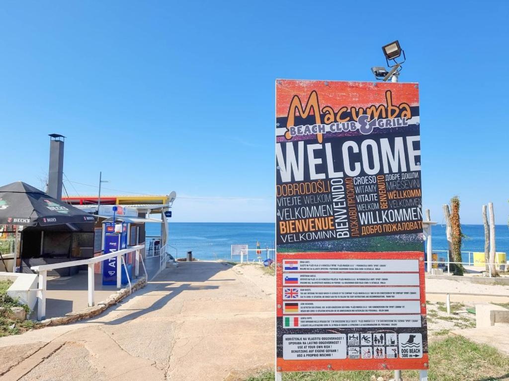Appartamento Silos Mare Novigrad Istria Esterno foto