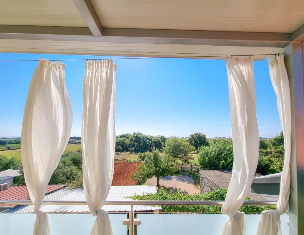 Appartamento Silos Mare Novigrad Istria Esterno foto